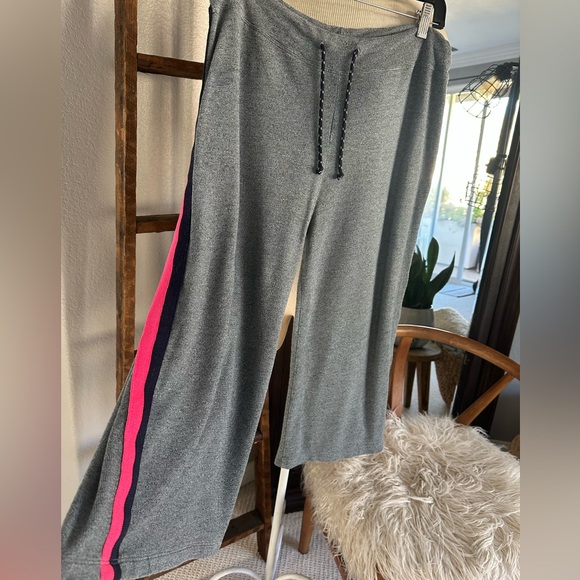 Sundry Pants - Sundry cropped sweatpants, size large (3)